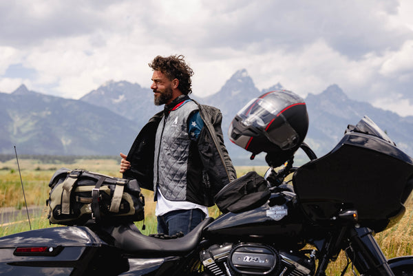 The Best Cooling Vest for Motorcycle Riders: A Comprehensive Guide