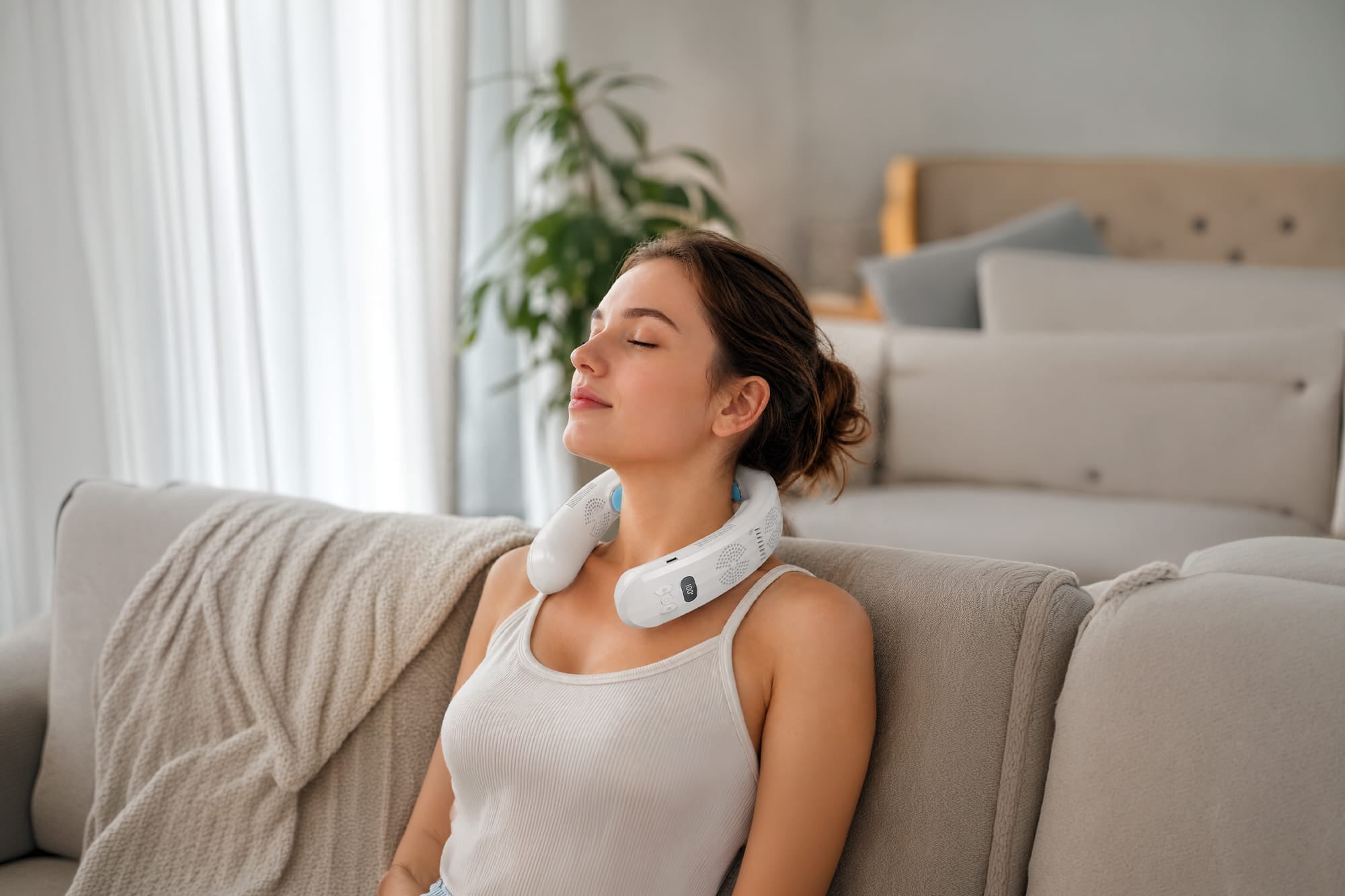 AlphaCool Wearable 3-Zone Neck Cooler & Heater